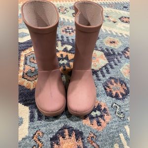 ZARA Rain boots in mauve